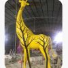 广东广州厂家直销定做玻璃钢长颈鹿雕塑园林景观仿真动物雕塑公园