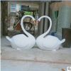 玻璃纤维白天鹅动物仿真雕塑景观园林小品公园装饰婚庆道具摄影