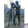 劳动工人主题测量者人物雕像户外景观公园林广场玻璃钢铸铜雕塑
