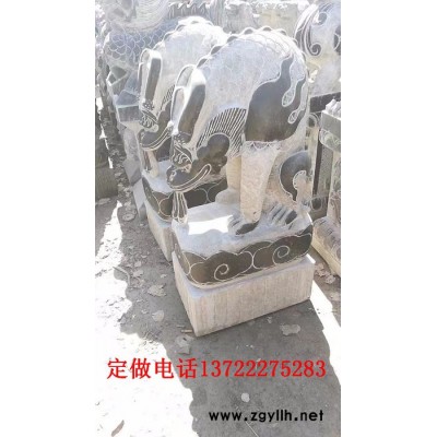 石雕吸水兽 青石仿古吸水兽 石雕镇宅动物看门摆件