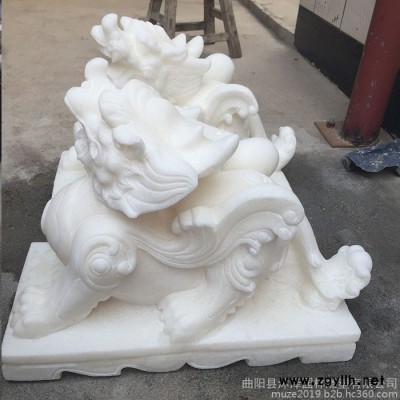 曲阳厂家供应汉白玉石雕貔貅招财风水石雕工艺品家居摆件支持定做