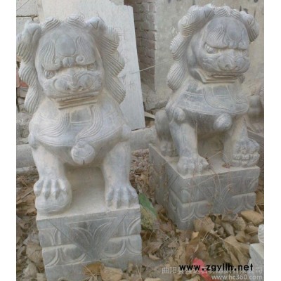 石雕狮子 青石做旧狮子一对 镇宅辟邪雕塑 直销 可定做