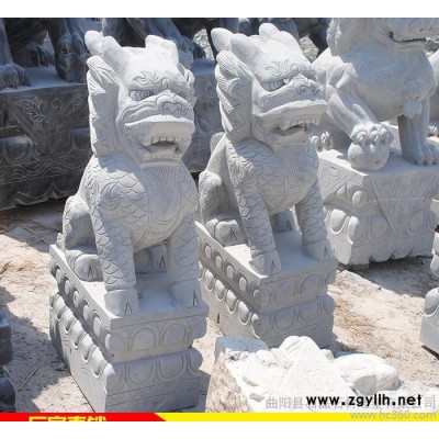 青石雕刻麒麟门口摆放招财麒麟摆件大理石雕刻麒麟动物石雕加工