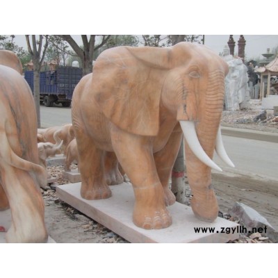 润龙雕塑供应晚霞红石雕大象