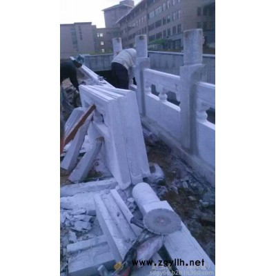 供应曲阳宝艺林石雕**部汉白玉栏板栏杆石雕栏板石头围栏