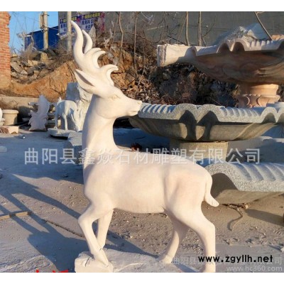 定制石雕汉白玉晚霞红石雕鹿母子鹿鹤鹿同春园林摆件