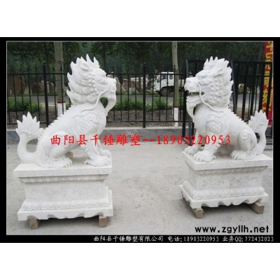 石雕汉白玉麒麟雕塑定做加工