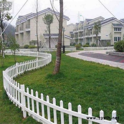 豪日   花坛草坪护栏厂家  草坪塑钢护栏价格   厂家供应 大量现货 价格优惠