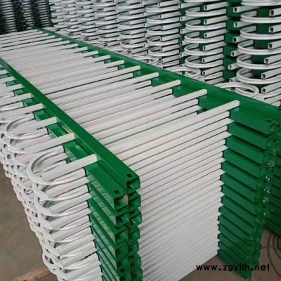 定制花坛护栏 草坪护栏 U型草坪护栏 森博 欢迎选购