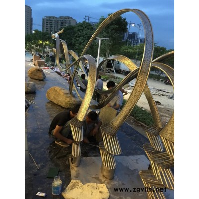 水景鱼群不锈钢抽象雕塑广东不锈钢雕塑厂家