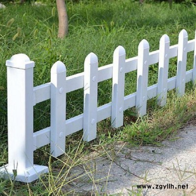 厂家** **pvc草坪护栏 围栏 花园围栏 花坛栅栏 院墙围栏