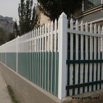 贵阳PVC护栏  专业生产PVC草坪护栏  花坛围栏   园艺护栏