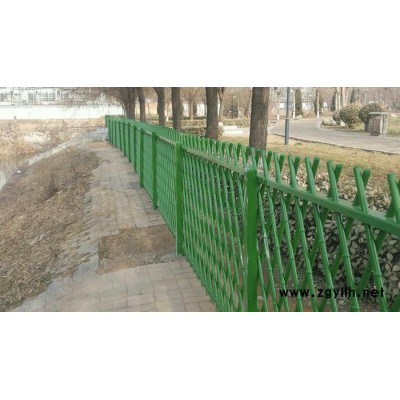 ** 塑钢草坪护栏 别墅花园栅栏 绿化带围栏 小区公园花坛护栏 可定制规格 颜色