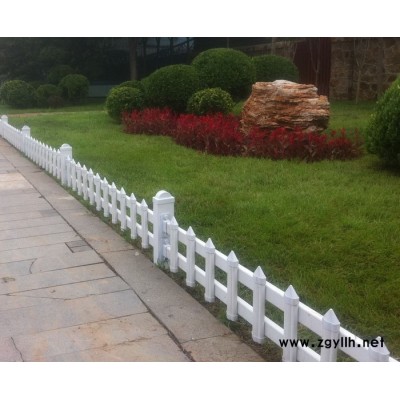 定制pvc草坪护栏花园围栏塑钢小区绿化栅栏户外园林防护花坛篱笆