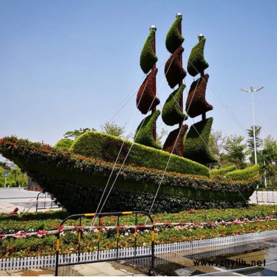 仿真动物绿雕蛙人卡通动物假绿植仿真植物立体花坛仿真绿雕造型