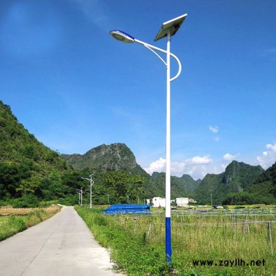 仕达成001 太阳能景观路灯太阳能景观路灯一体化6米30W新农村4米20W道路灯led太阳能路灯