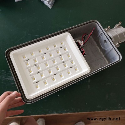 英光户外6米新农村太阳能路灯30w路灯 庭院灯头 路灯头