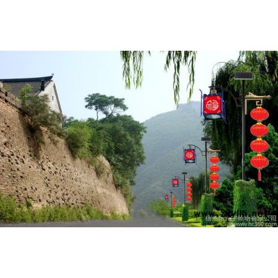 景观灯能给商业街、广场及小区提供城市亮化和环境的美化