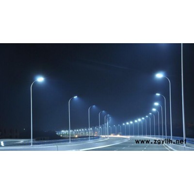 供LED路灯成品 专业道路照明灯具 生产50W-100W道路灯具