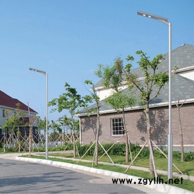 鑫之威XZW-01道路太阳能路灯6M 8Mled太阳能路灯厂家
