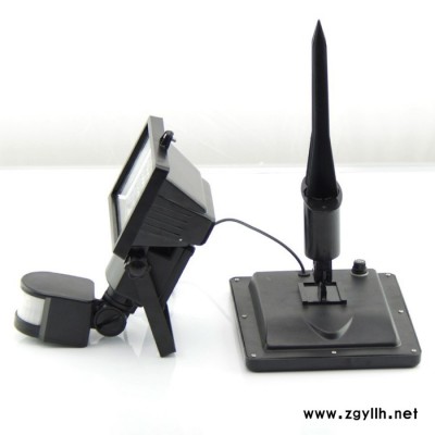 Y-SOLAR SL1-17太阳能灯 60 LEDs人体感应庭院灯