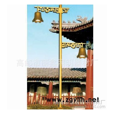 专业路灯生产 **新品 LED太阳能庭院灯 5米路灯