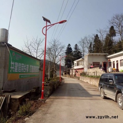 博尔勃特  太阳能户外路灯厂家  太阳能路灯 太阳能节能路灯  风光互补40瓦太阳能路灯定制