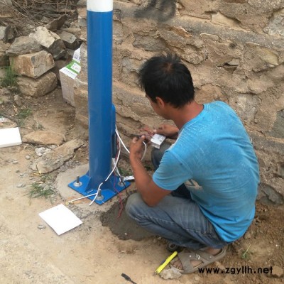 河北新农村太阳能路灯安装  30W公路照明灯