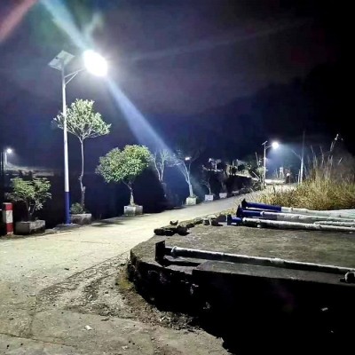 太阳能路灯生产厂家 定制太阳能路灯路灯生产厂家  福瑞斯照明