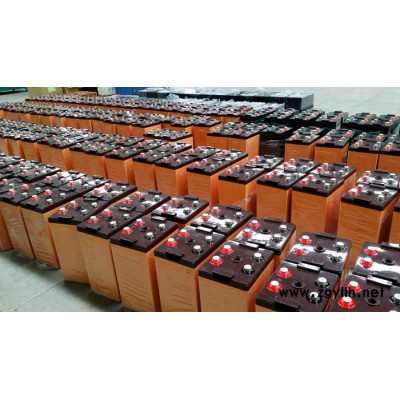 直销光伏太阳能蓄电池12V300AH路灯储能蓄电池专用