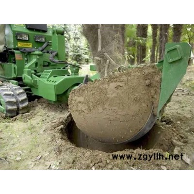 意大利自走式土球挖树机 Holmac SAS HZC 24